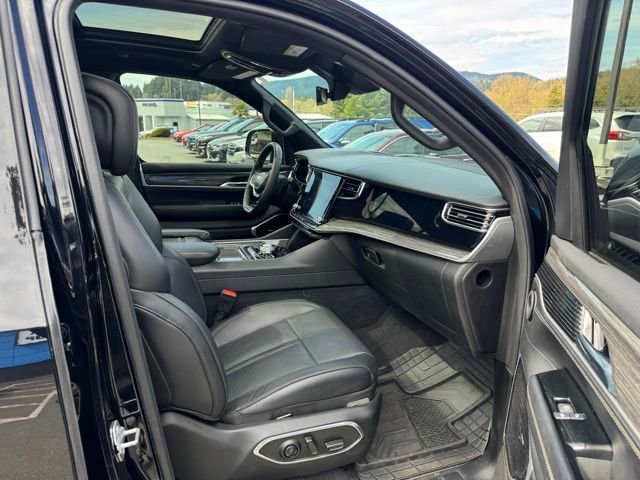 Used 2022 Jeep Wagoneer Series III w/ Premium Group I image 8