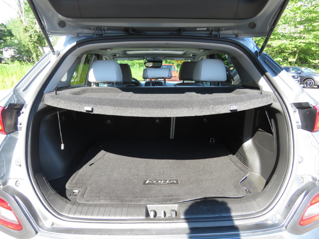 Used 2019 Hyundai Kona Limited w/ Cargo Package FWD image 17