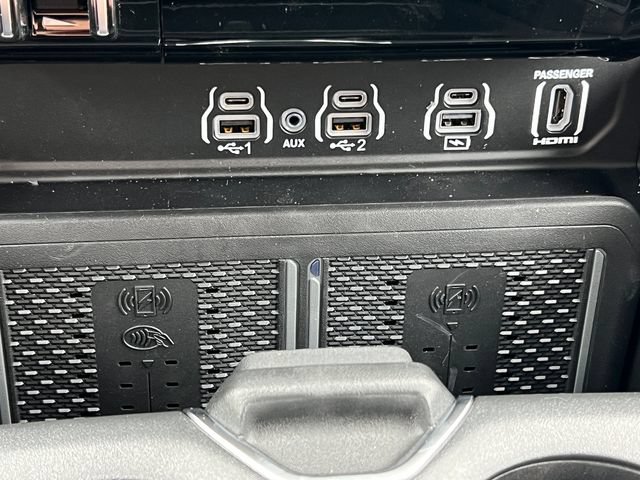 New 2026 RAM 1500 Laramie AWD/4WD image 30