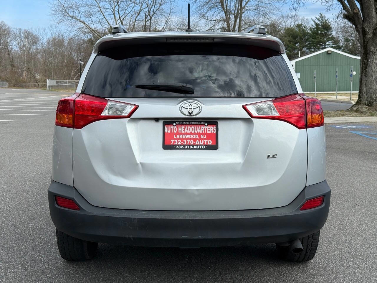 Used 2015 Toyota RAV4 LE AWD/4WD image 7