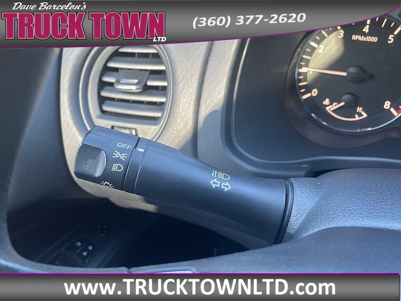 Used 2020 Nissan Pathfinder S AWD/4WD image 19
