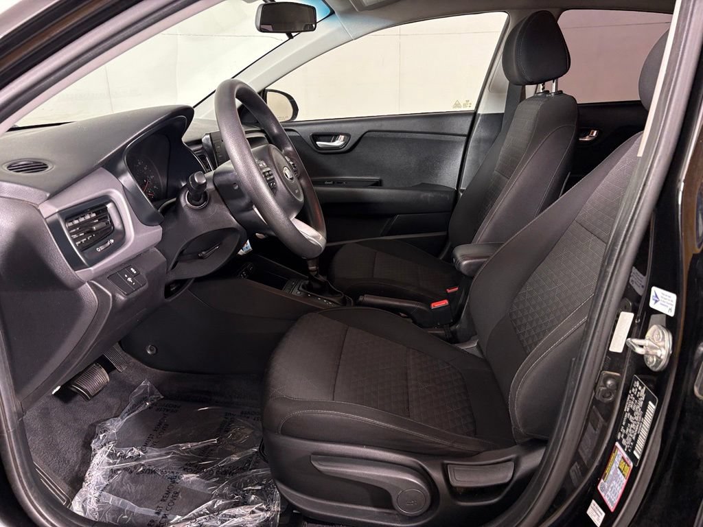 Used 2018 Kia Rio S FWD image 19