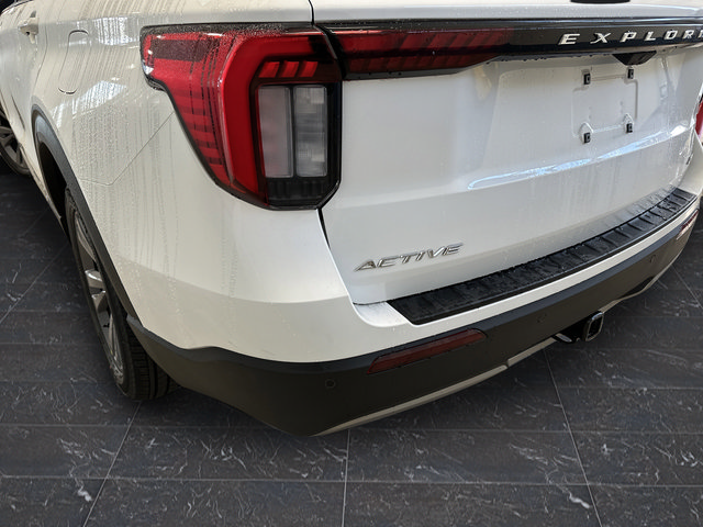 New 2026 Ford Explorer Active w/ Active Comfort Package AWD/4WD image 35