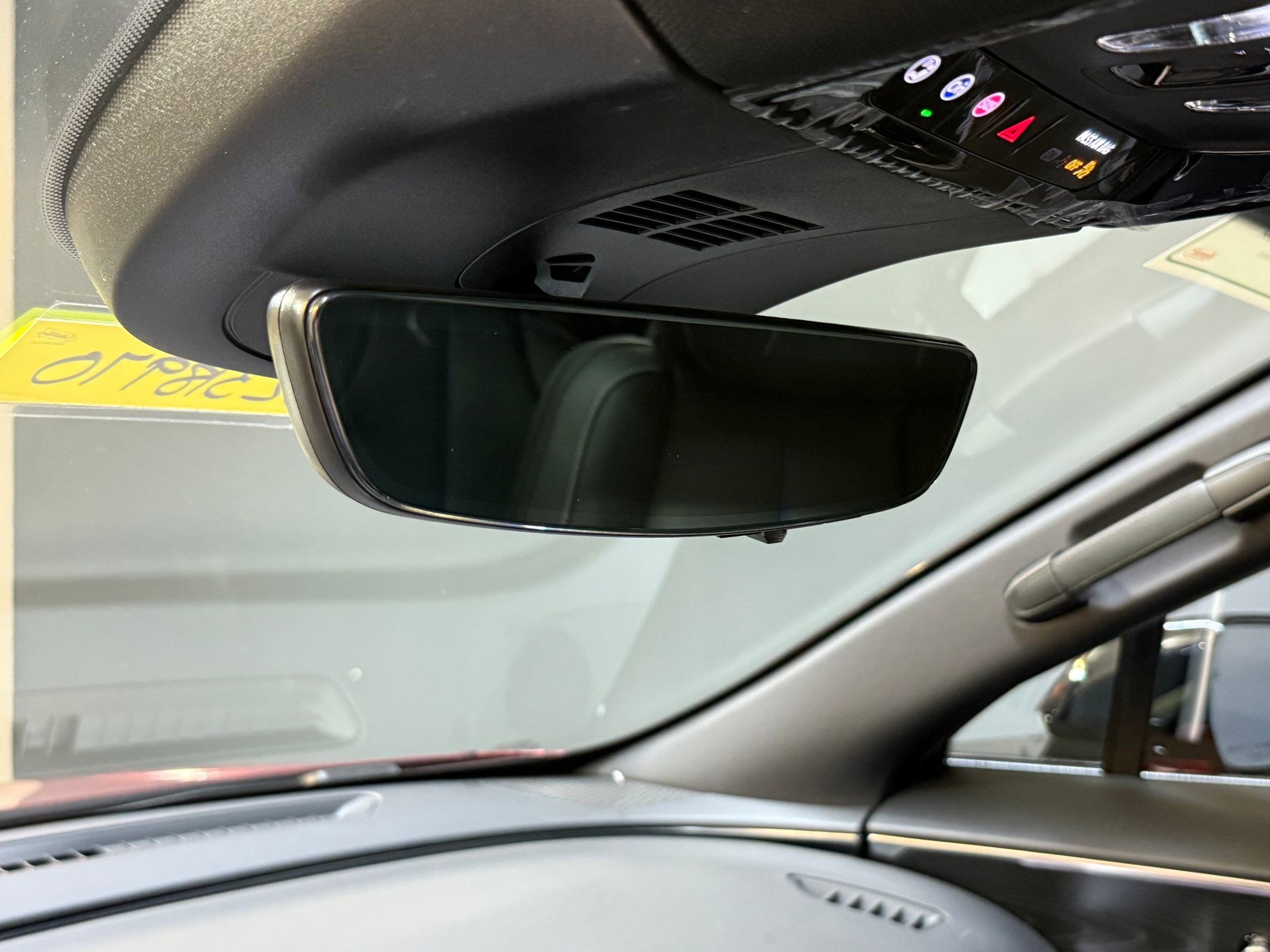 New 2025 Cadillac Lyriq Sport image 19