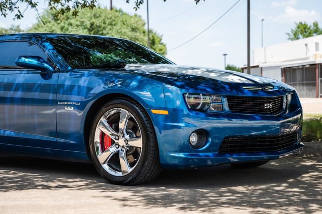 Used 2010 Chevrolet Camaro SS w/ RS Package RWD image 42