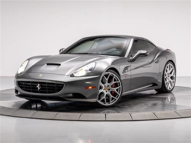 Used 2011 Ferrari California image 9