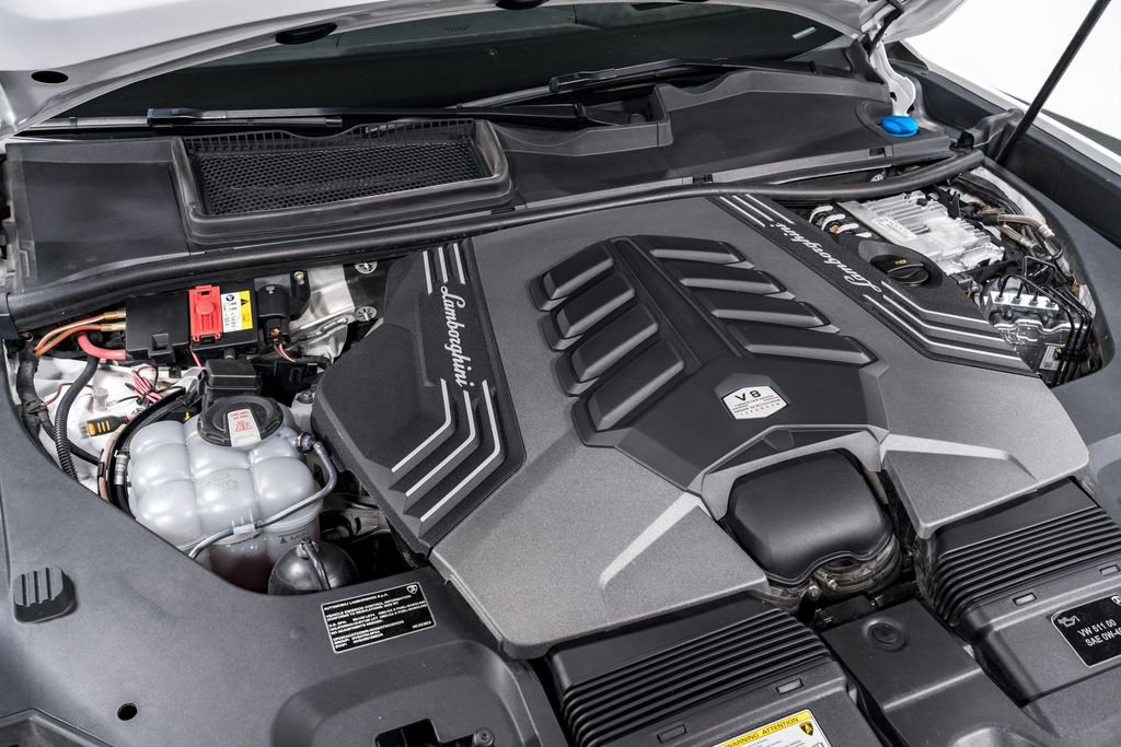 Used 2022 Lamborghini Urus image 48