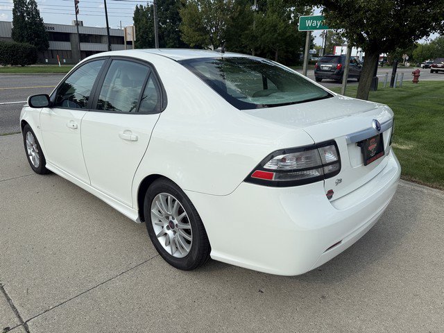Used 2009 Saab 9-3 2.0T FWD image 7