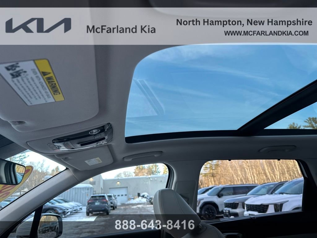Used 2023 Kia Sorento SX Prestige image 30