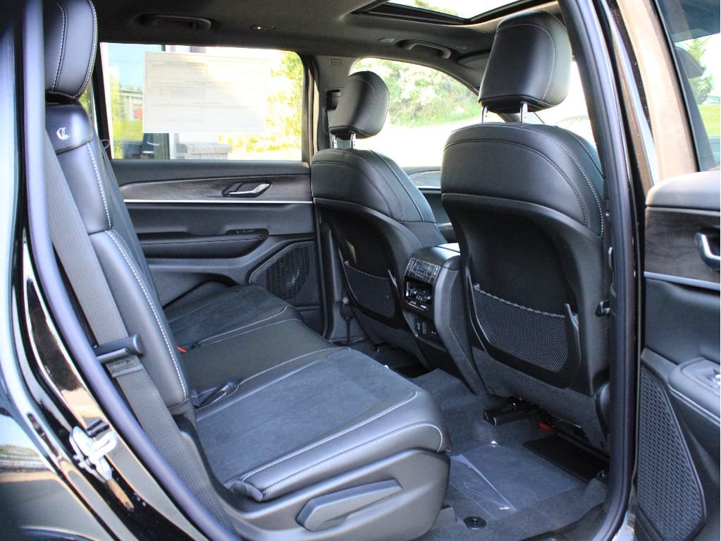 New 2026 Jeep Grand Cherokee L 4WD image 27