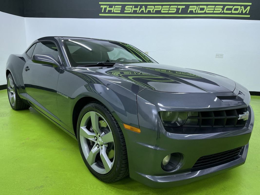 Used 2010 Chevrolet Camaro SS w/ RS Package image 2