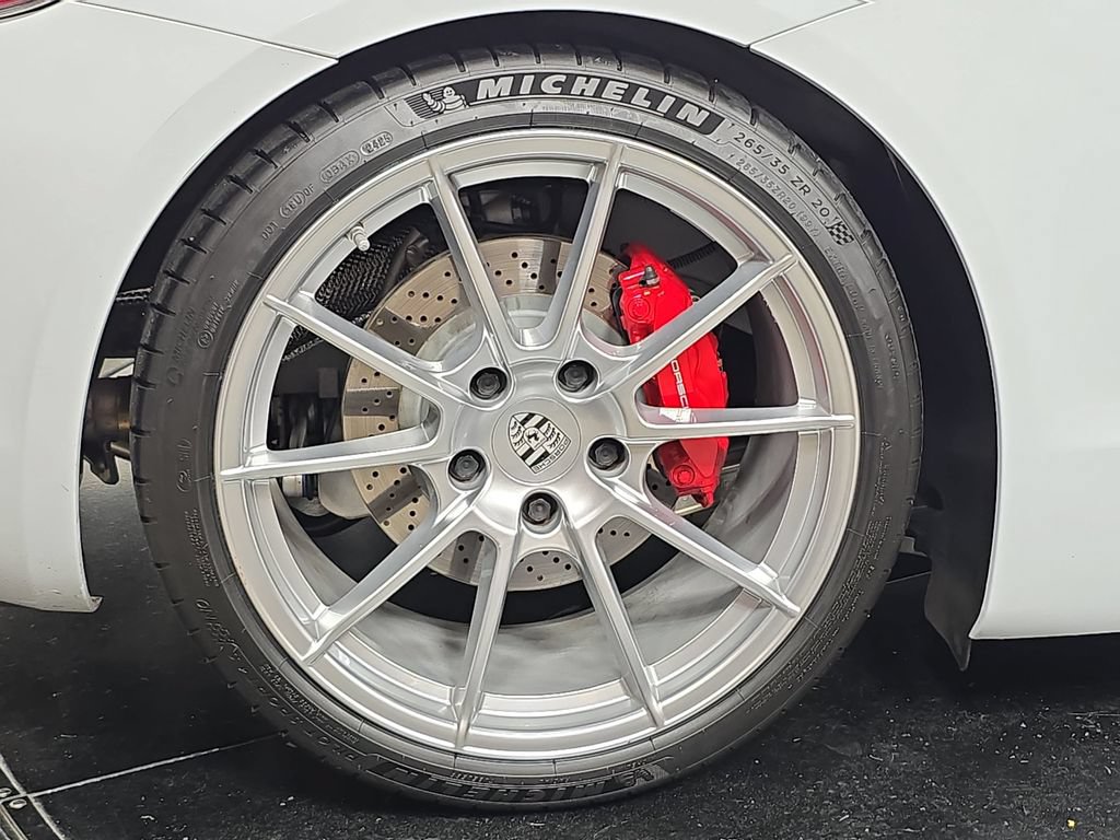 Used 2016 Porsche Boxster Spyder RWD image 29