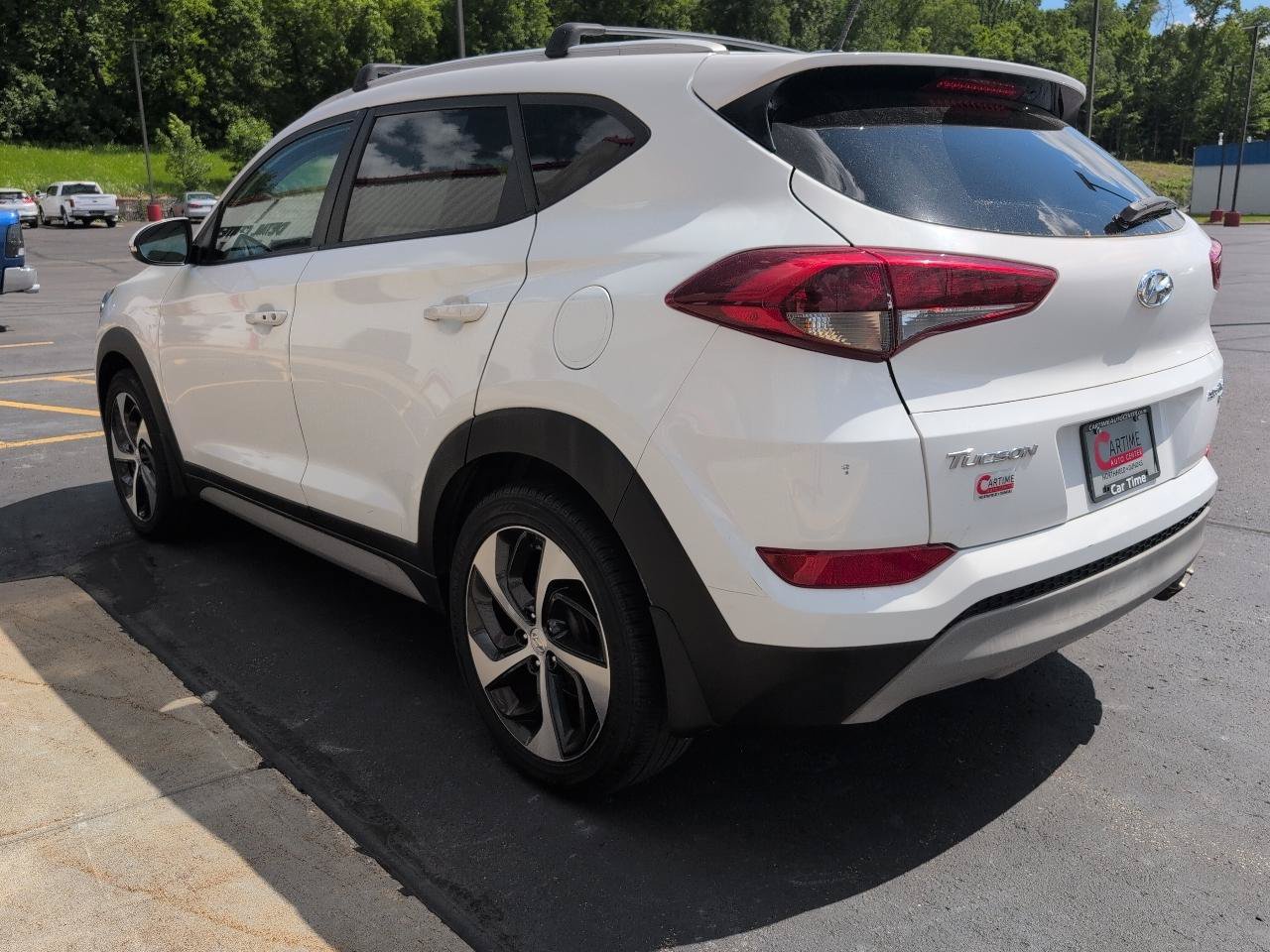 Used 2017 Hyundai Tucson Sport w/ Cargo Package AWD/4WD image 6