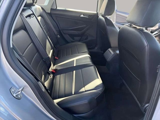 Used 2024 Volkswagen Jetta SE image 26