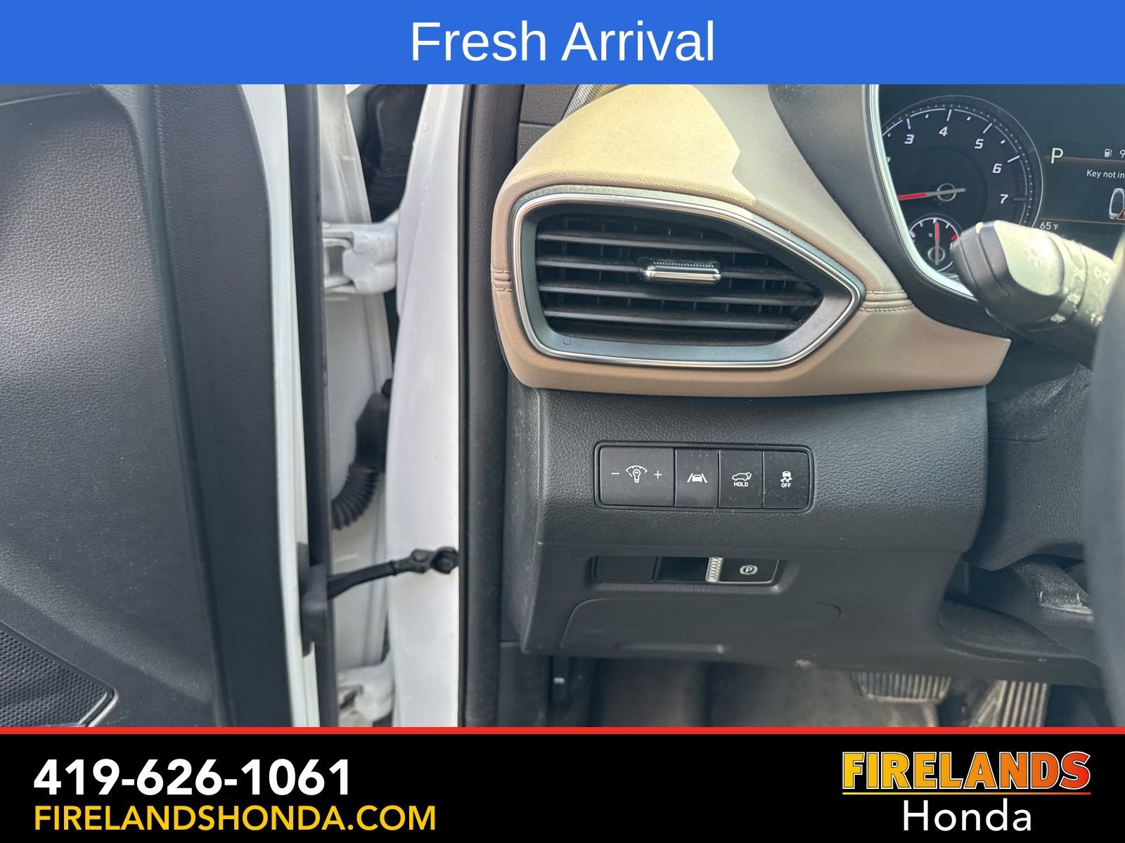 Used 2023 Hyundai Santa Fe SEL FWD image 19