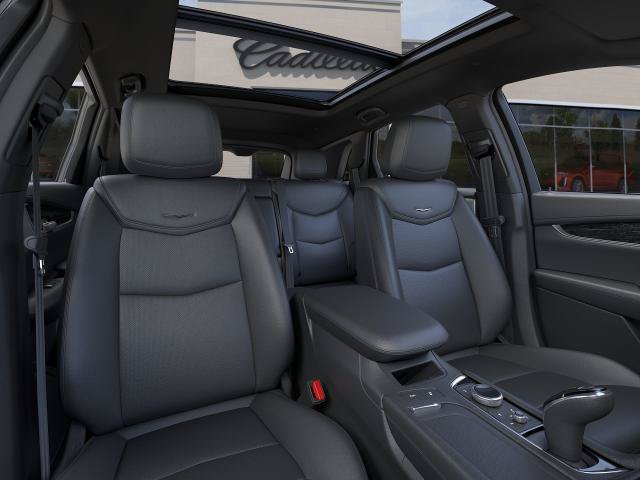 New 2026 Cadillac XT5 Premium Luxury w/ Driver Assist Package AWD/4WD image 16