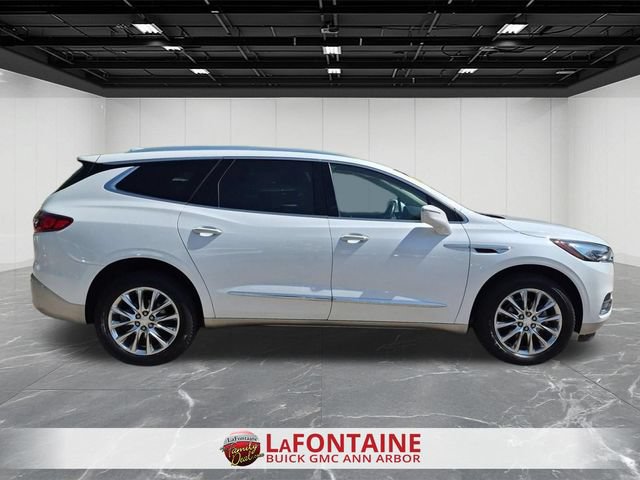 Certified 2020 Buick Enclave Premium w/ Sun and Sites Package AWD/4WD image 9