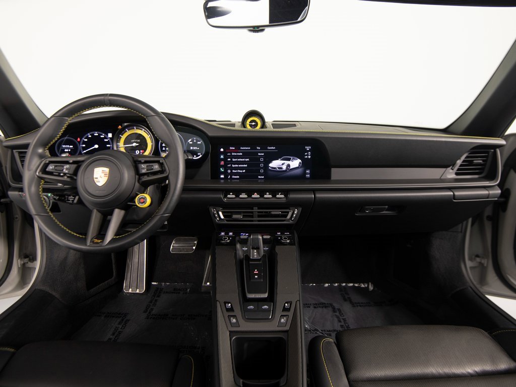 Certified 2022 Porsche 911 Targa 4 GTS image 34