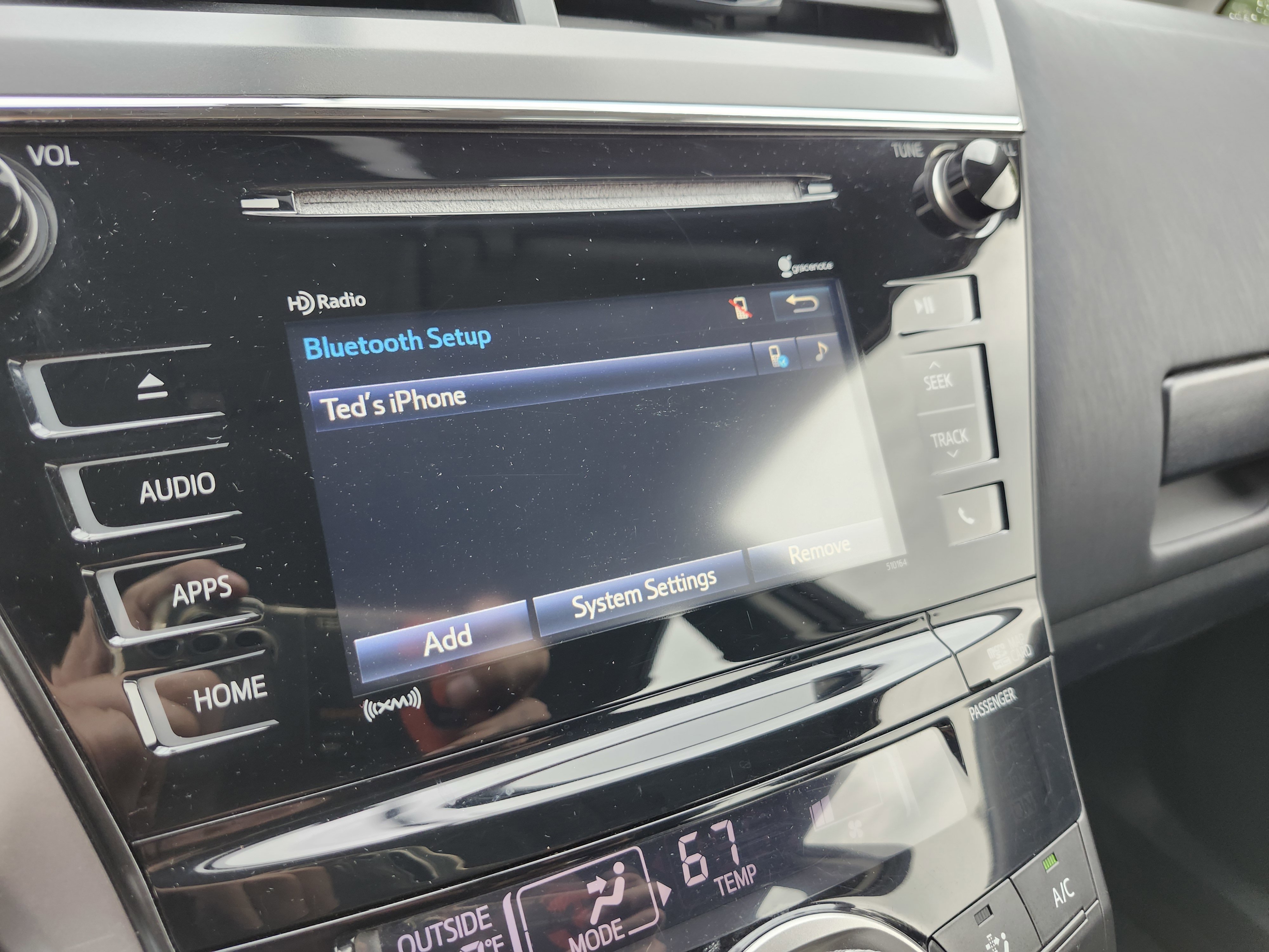 Used 2017 Toyota Prius V Four FWD image 7