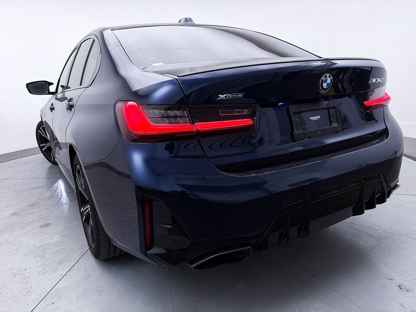 Used 2023 BMW M340i xDrive image 11