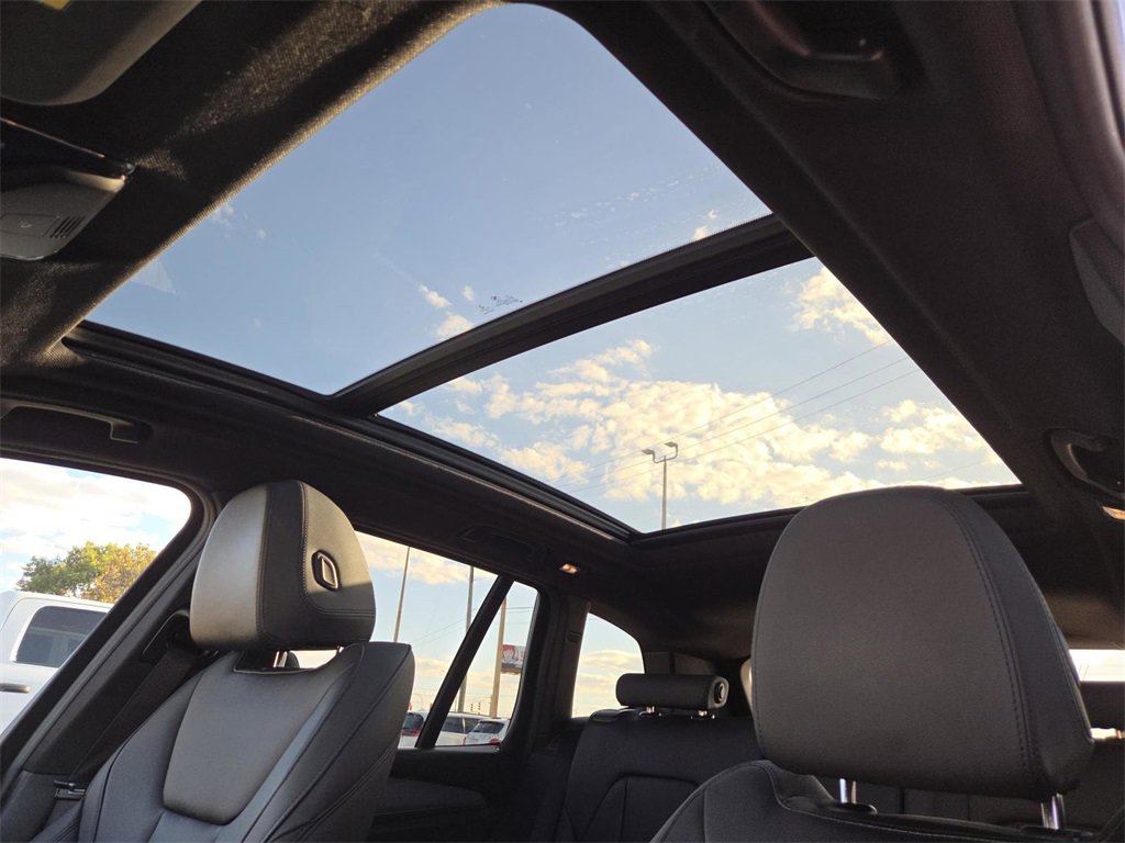 Used 2020 BMW X3 xDrive30i w/ Driving Assistance Package image 3