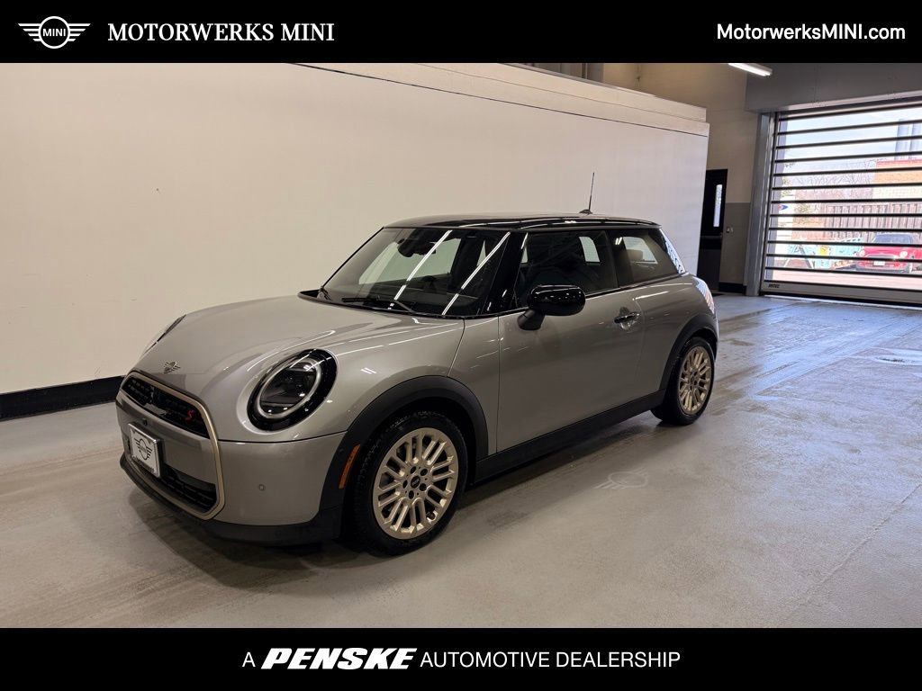 Used 2025 MINI Cooper S image 1
