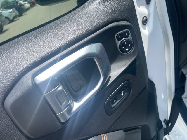 Used 2020 Jeep Gladiator Mojave AWD/4WD image 21
