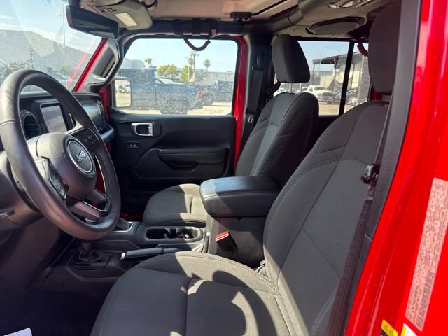 Used 2023 Jeep Wrangler Unlimited w/ Cold Weather Group AWD/4WD image 9