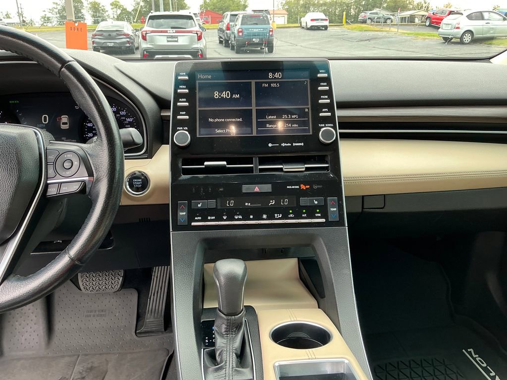 Used 2019 Toyota Avalon image 22