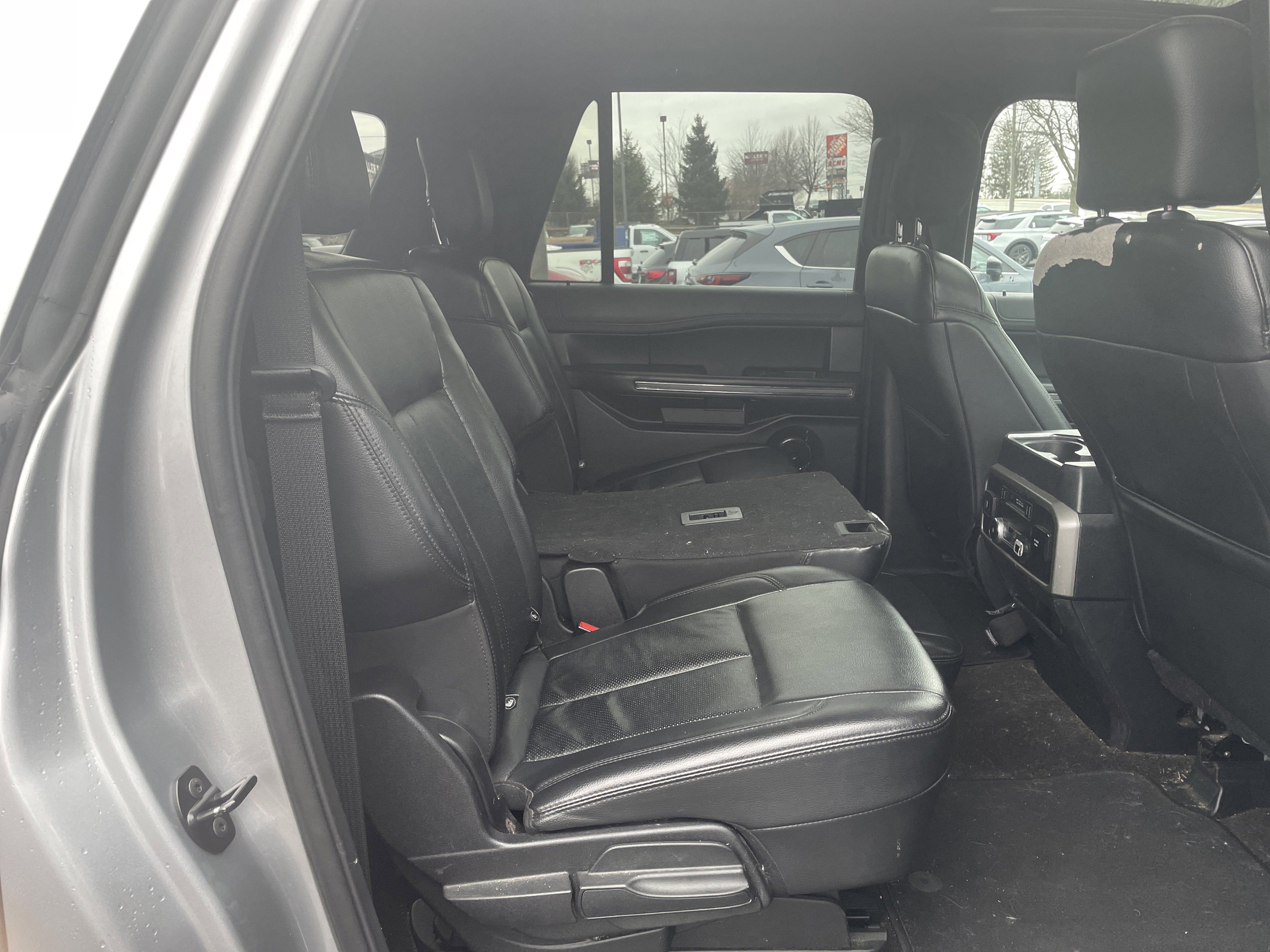 Used 2020 Ford Expedition Max XLT w/ Equipment Group 202A image 18