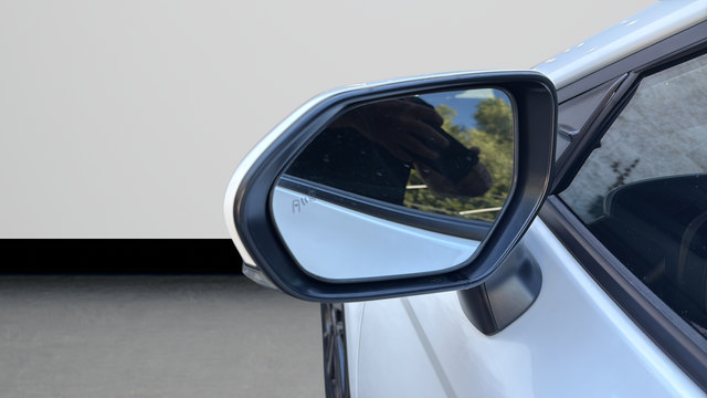Used 2025 Toyota Camry XSE FWD image 29