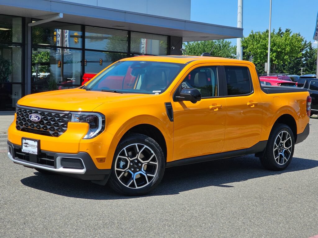 New 2026 Ford Maverick Lariat AWD/4WD image 1
