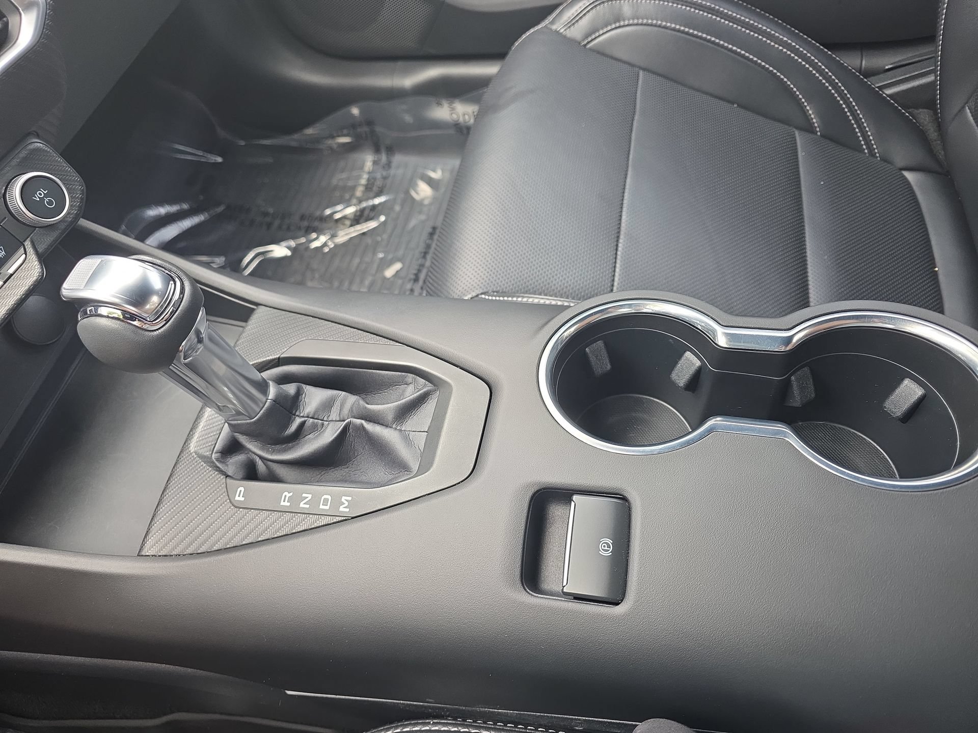 Used 2025 Ford Mustang GT Premium RWD image 24