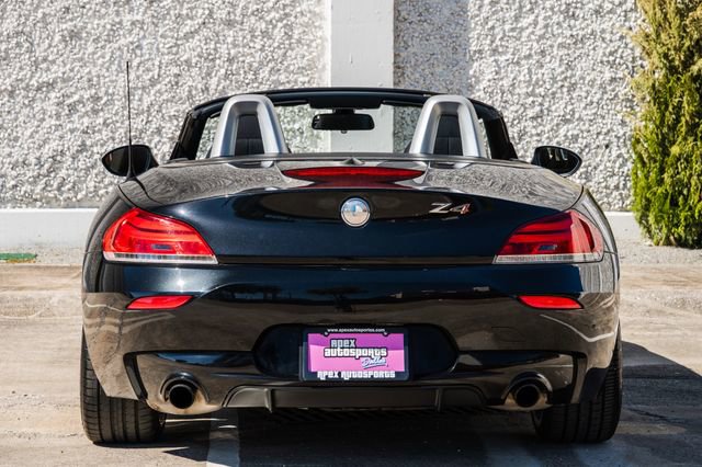 Used 2012 BMW Z4 sDrive35is image 15