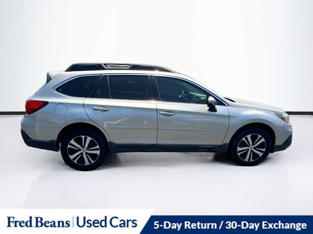 Used 2018 Subaru Outback 2.5i Limited AWD/4WD image 11