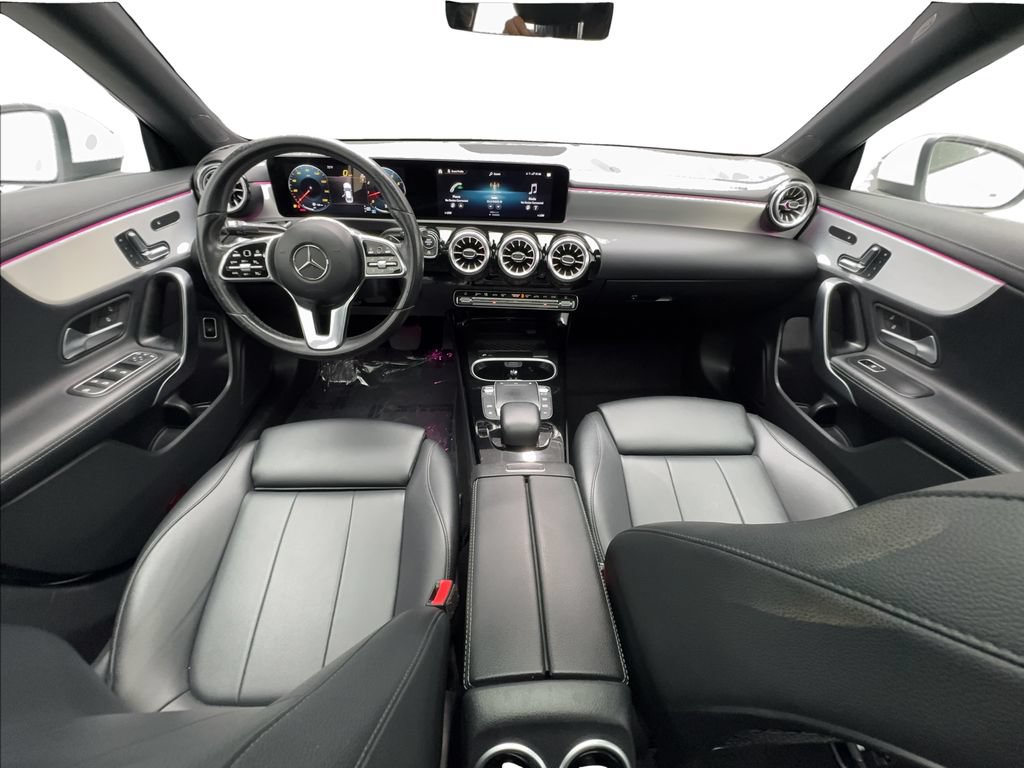 Used 2023 Mercedes-Benz CLA 250 image 37