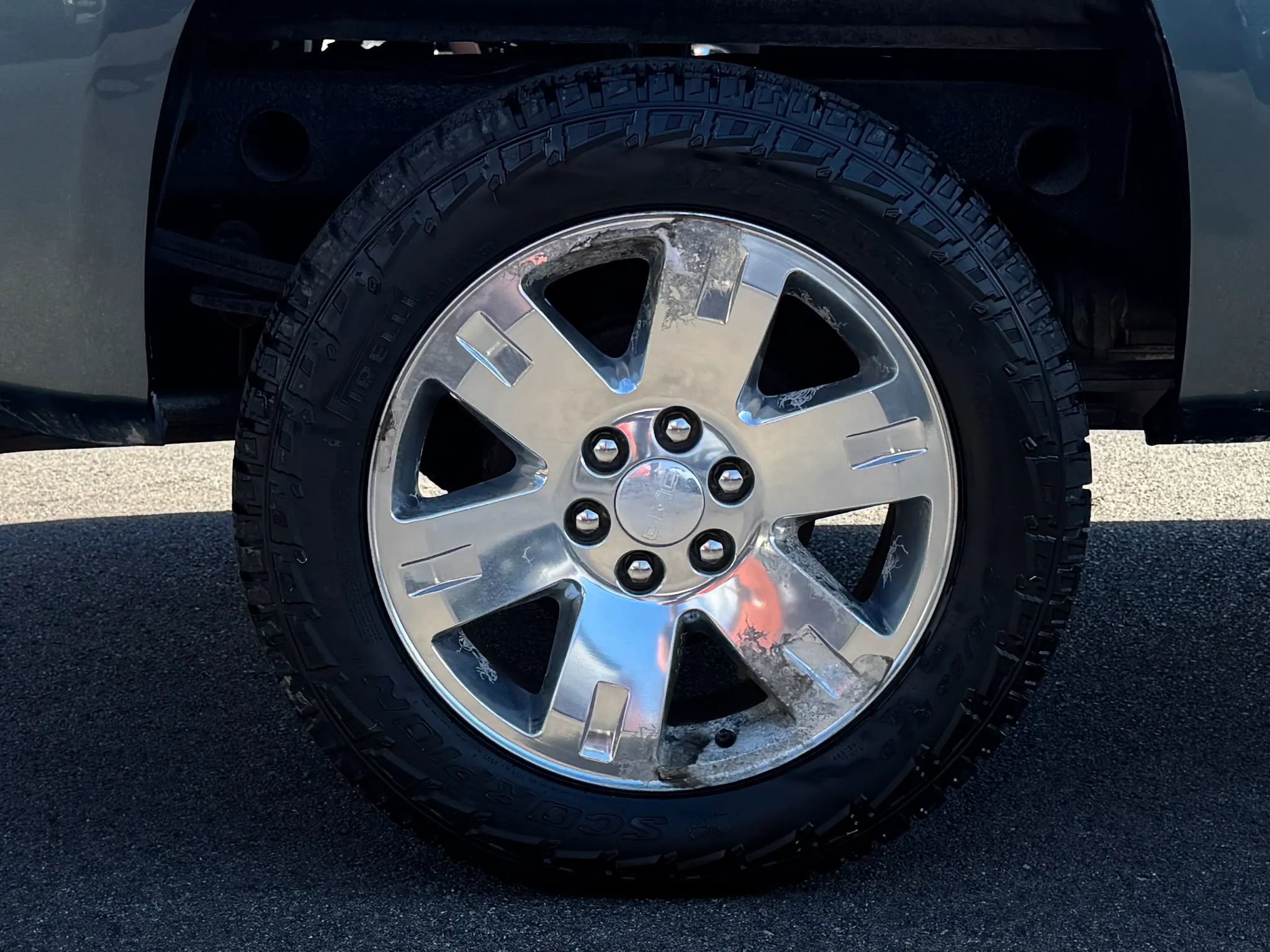 Used 2009 GMC Sierra 1500 SLE w/ Pro Grade Package image 9
