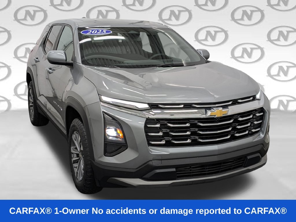 Used 2025 Chevrolet Equinox LT AWD/4WD image 15