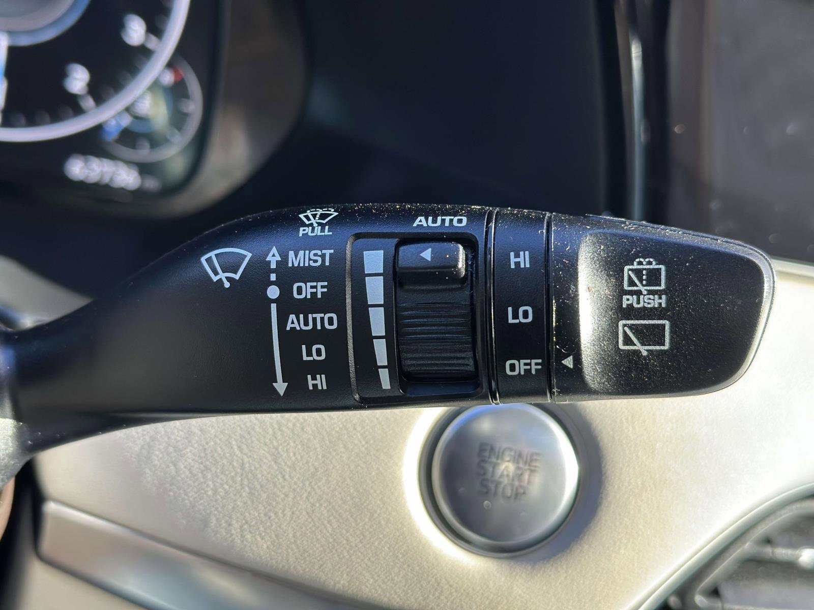 Used 2020 Hyundai Palisade Limited image 17