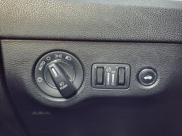 Certified 2020 Chrysler 300 Touring L w/ 300 Premium Group image 20