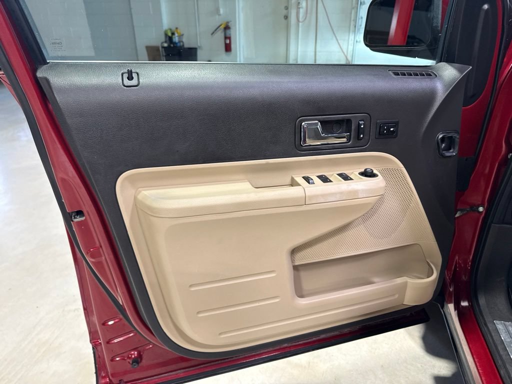 Used 2008 Ford Edge Limited FWD image 27