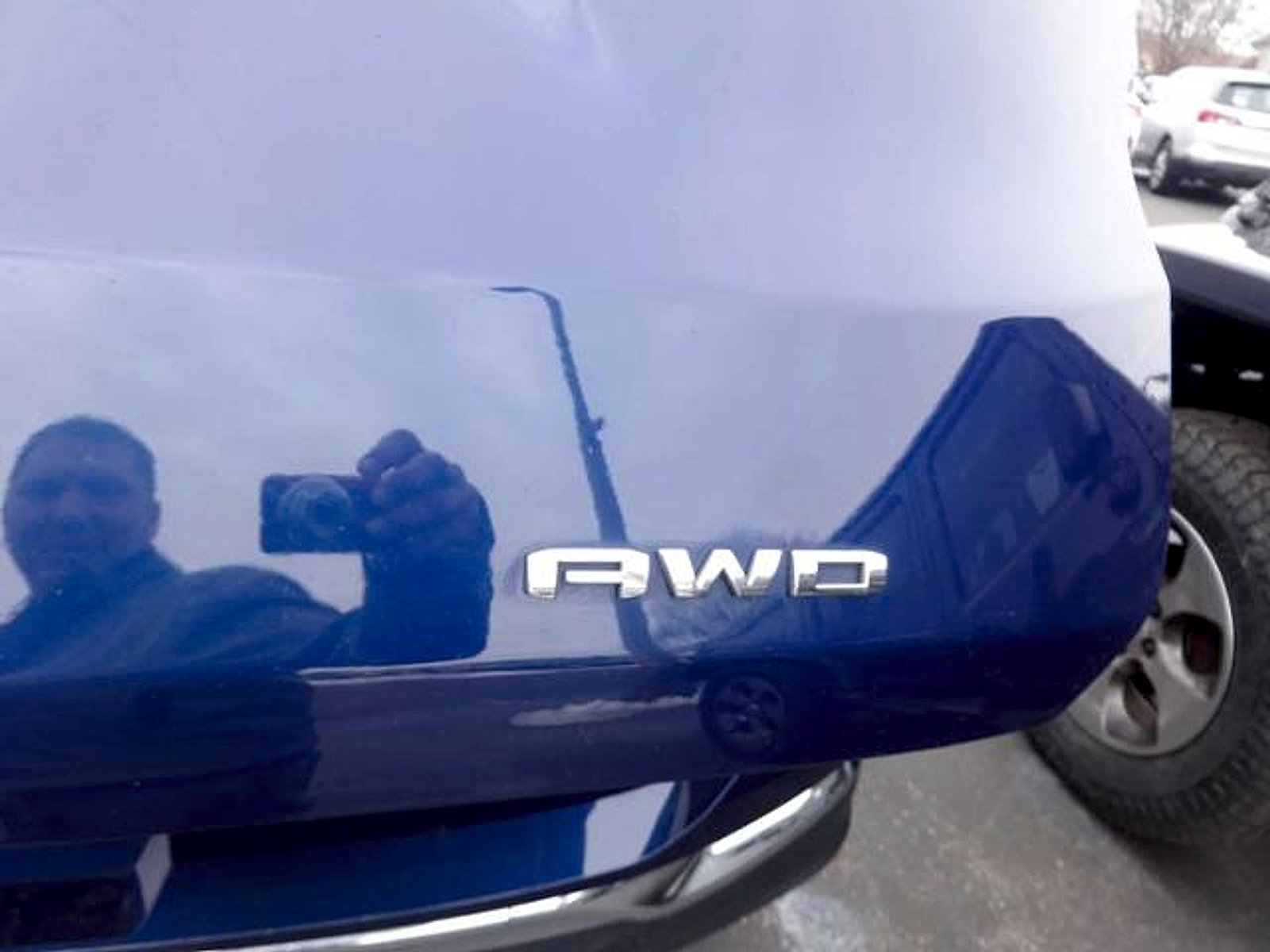 Used 2023 GMC Terrain SLT image 8