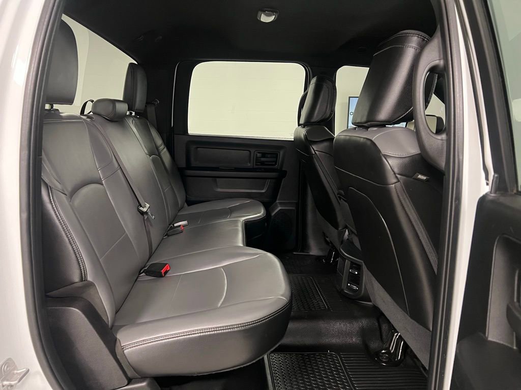 Used 2022 RAM 2500 Tradesman w/ Chrome Appearance Group image 50