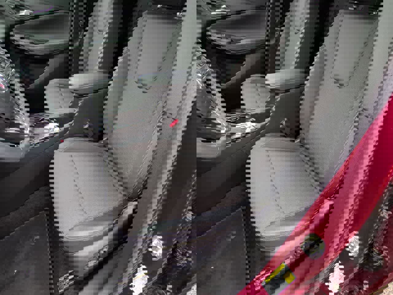 Used 2023 Buick Encore GX Select w/ Sport Touring Package image 16