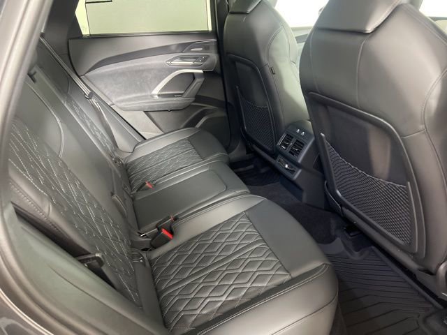 New 2026 Audi SQ5 Premium Plus image 15