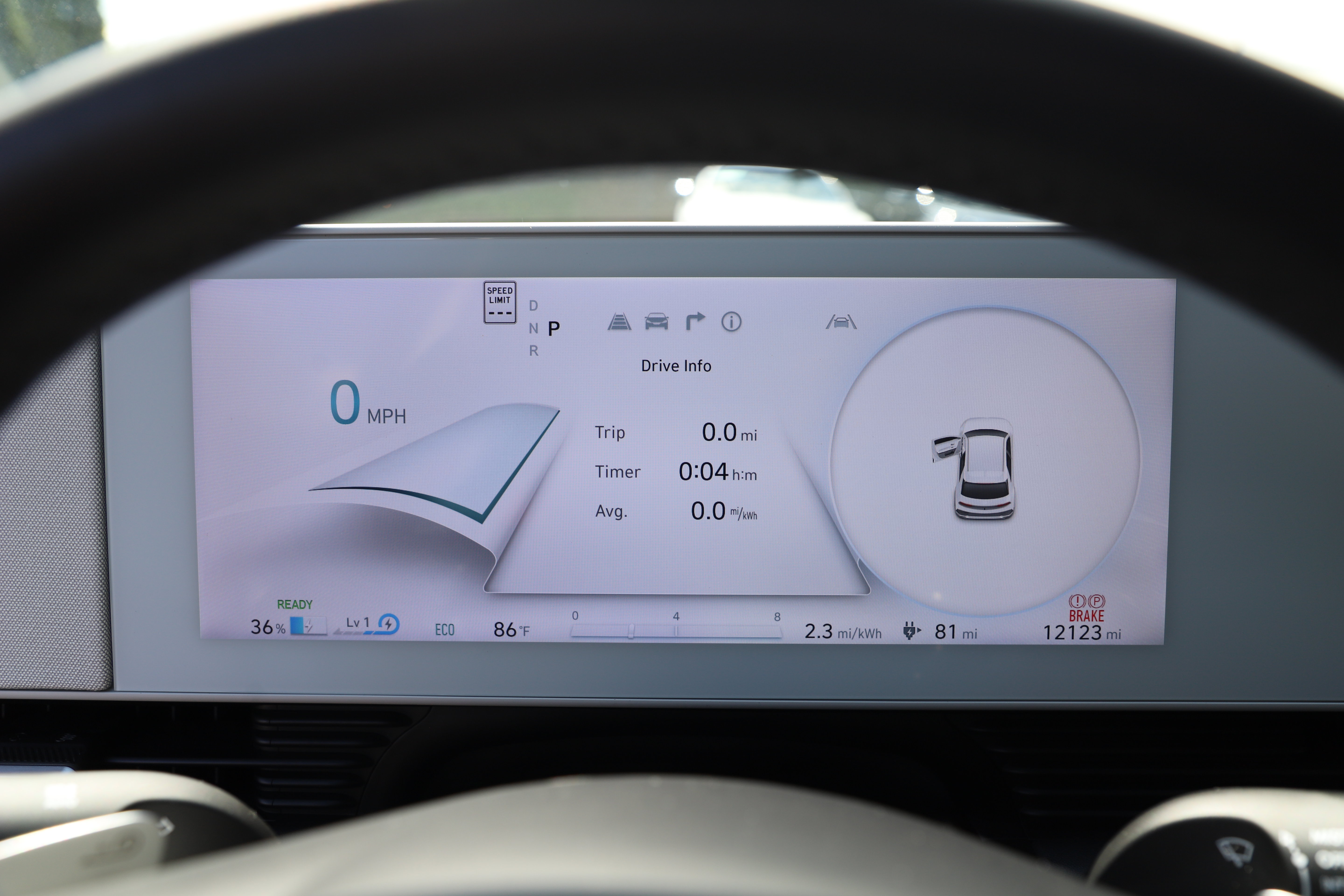 Used 2024 Hyundai Ioniq 5 SE AWD/4WD image 19