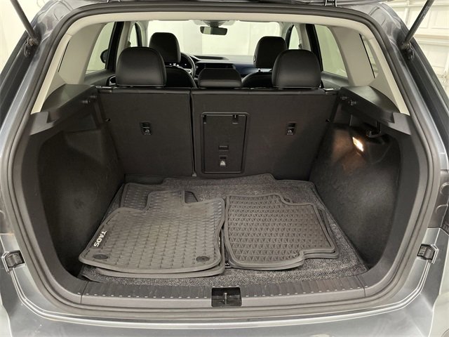 Used 2022 Volkswagen Taos SE image 15