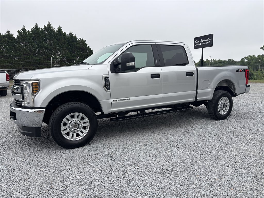 Used 2019 Ford F250 XLT AWD/4WD image 1