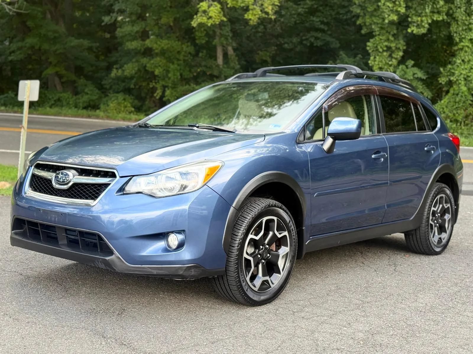 Used 2013 Subaru Crosstrek 2.0i Premium AWD/4WD image 3