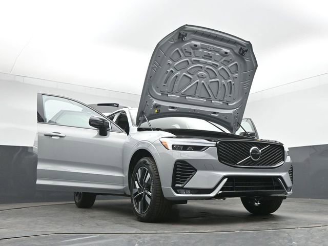 New 2026 Volvo XC60 B5 Core w/ Climate Package AWD/4WD image 52